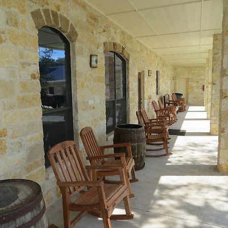 Hotel Texas Cuero Dış mekan fotoğraf
