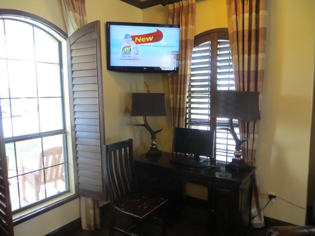 Hotel Texas Cuero Dış mekan fotoğraf